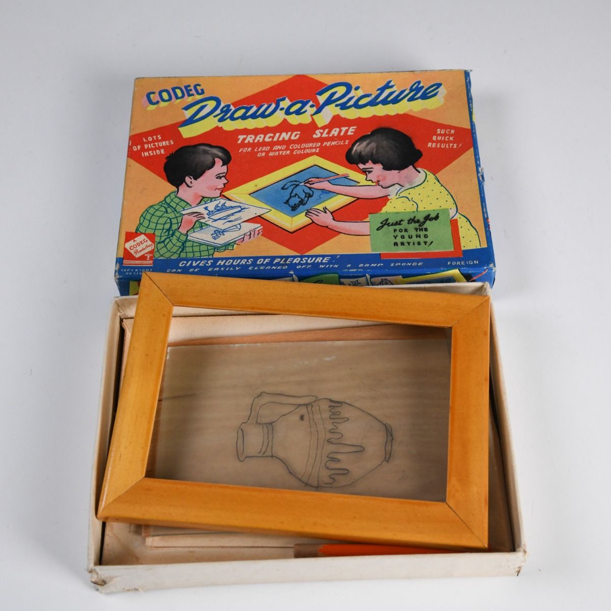 'Draw-A-Picture Tracing Slate' 1950s Children's Toy