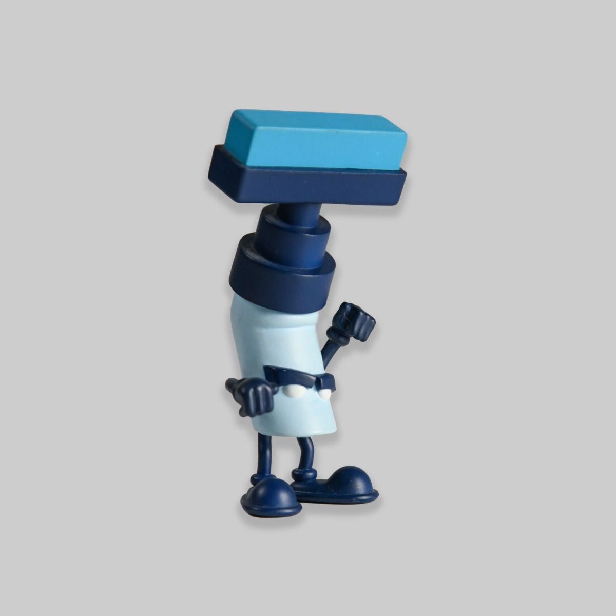 Kidrobot x MAD Bent World Vandals Biggie (Blue)