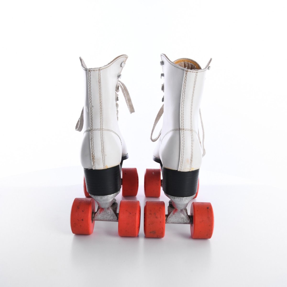 White Leather 1980s Roller Skates Size 8