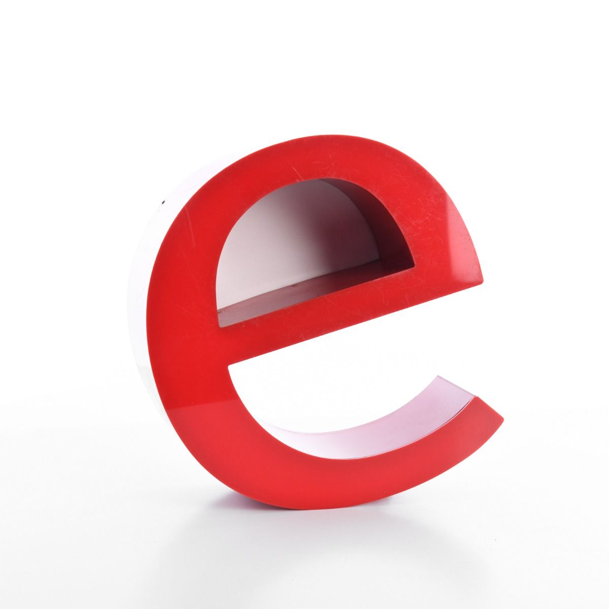 Acrylic Lower-Case Letter 'E'