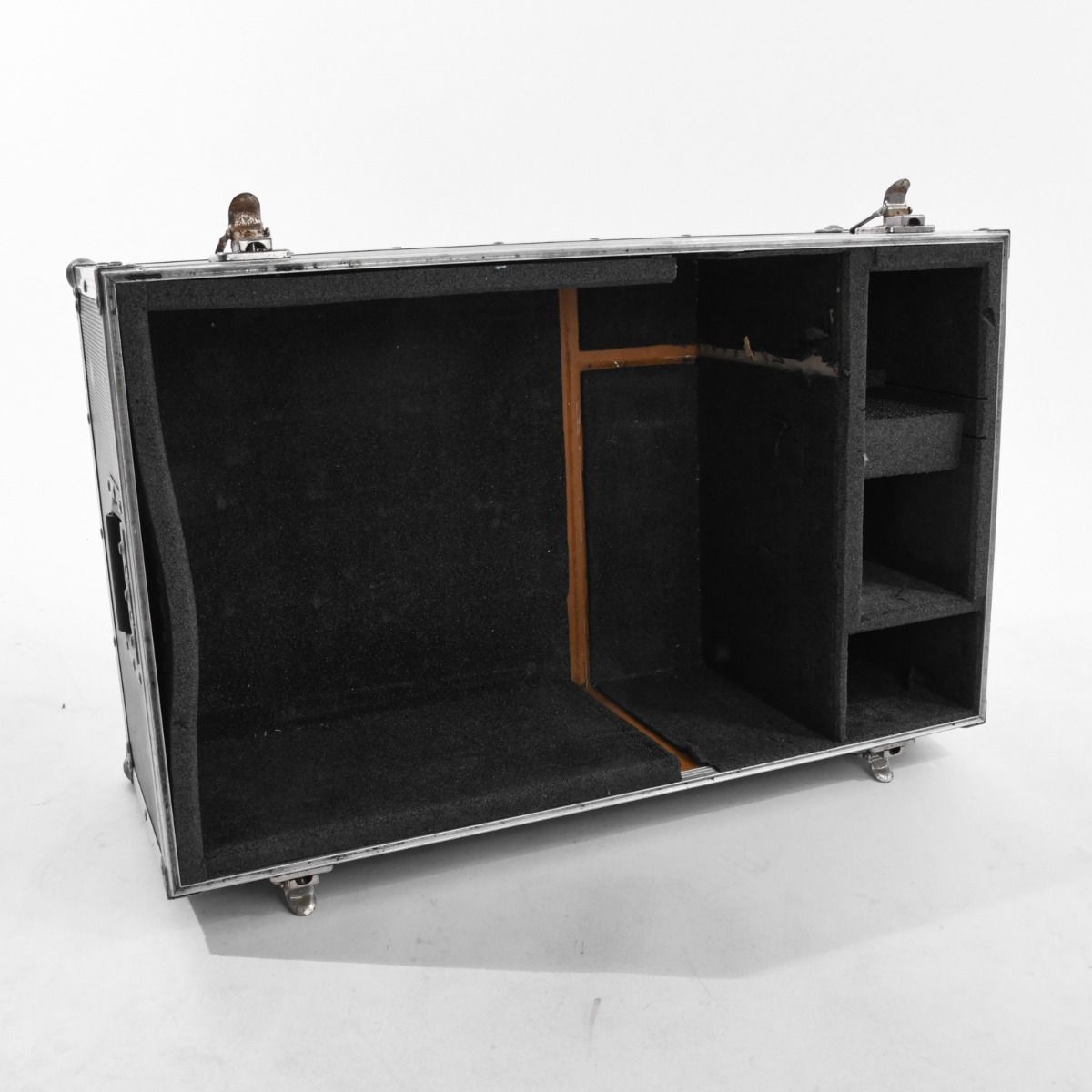 Vintage Large Flight Case With Inside Compartments 