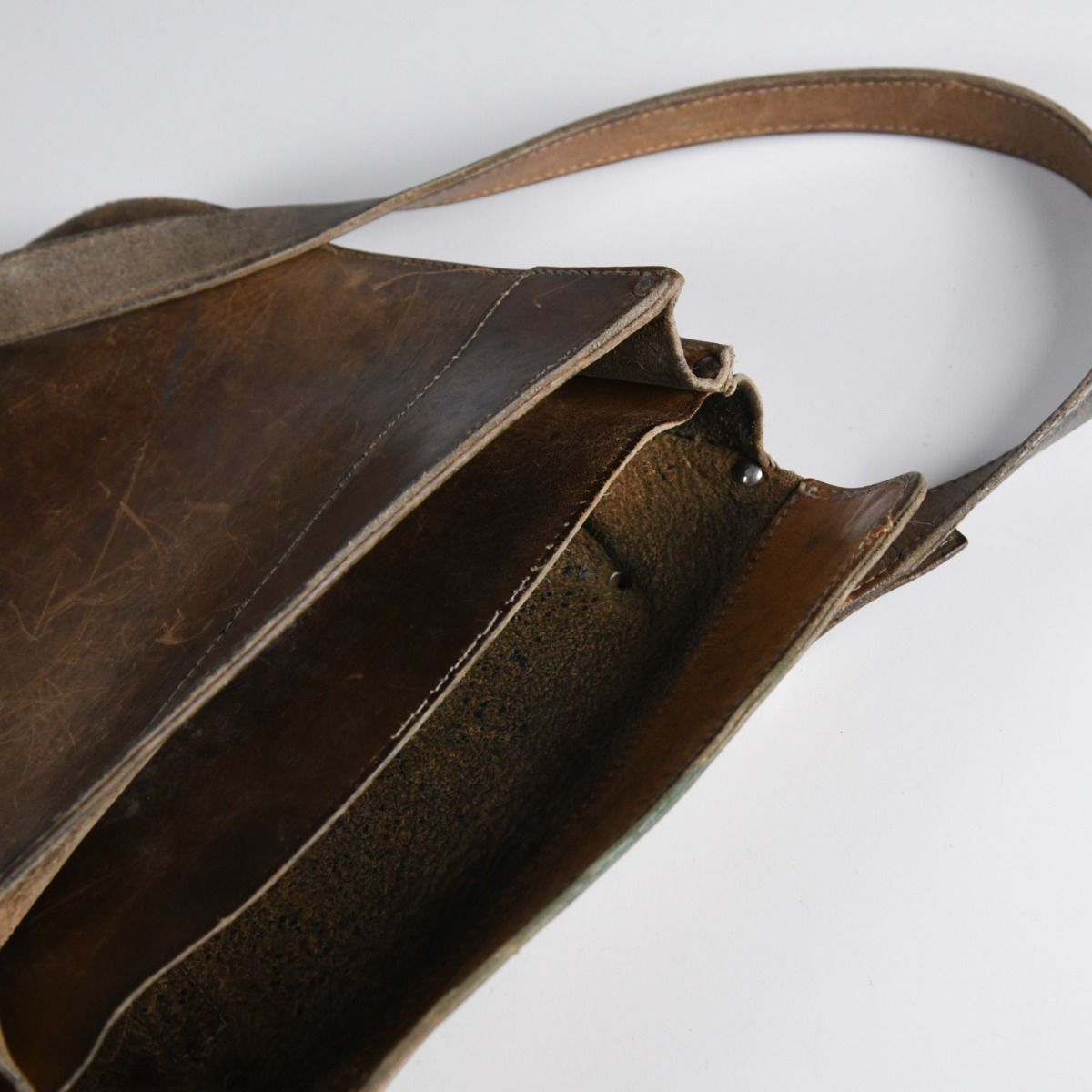 Vintage 1940s Leather Cash Bag