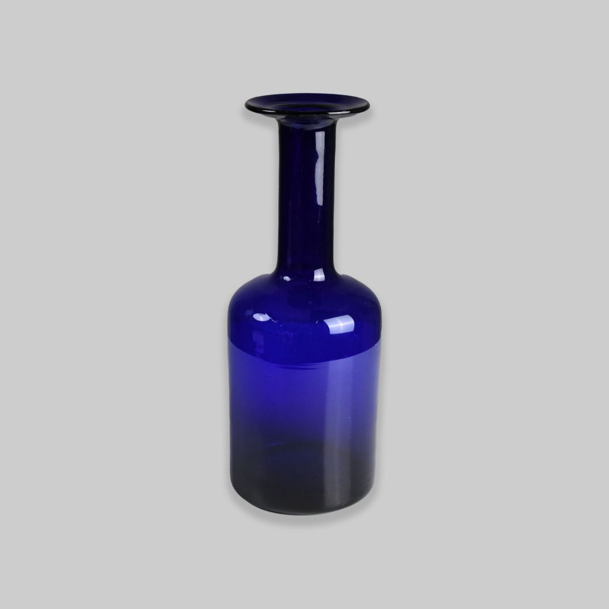 Vintage Holmegaard-Style Cobalt Blue Gul Vase