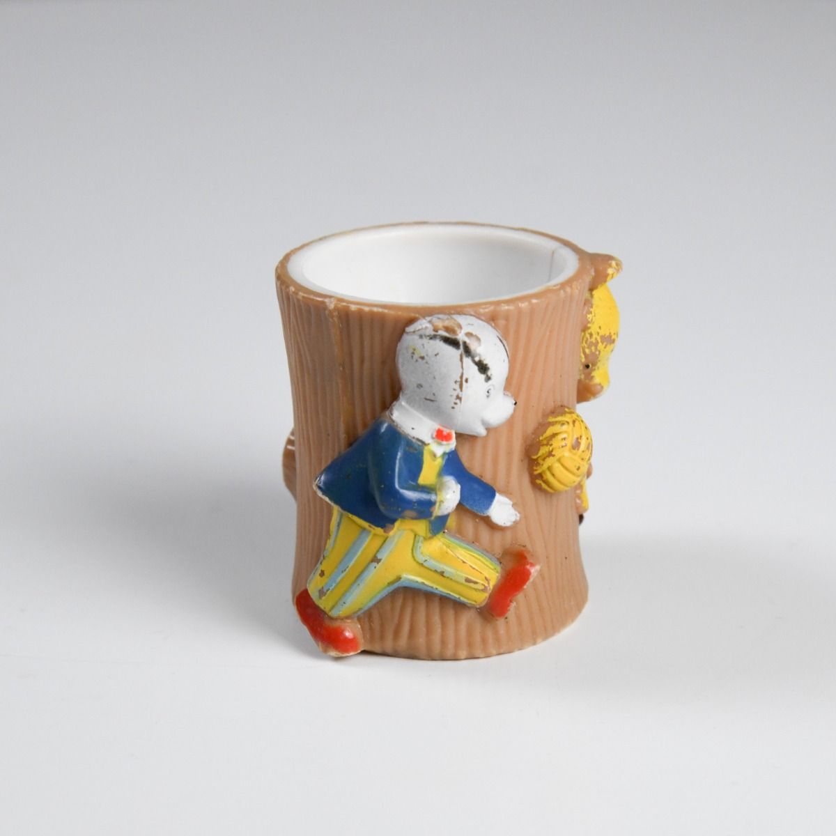 Vintage 1970s Rupert Bear Egg Cup