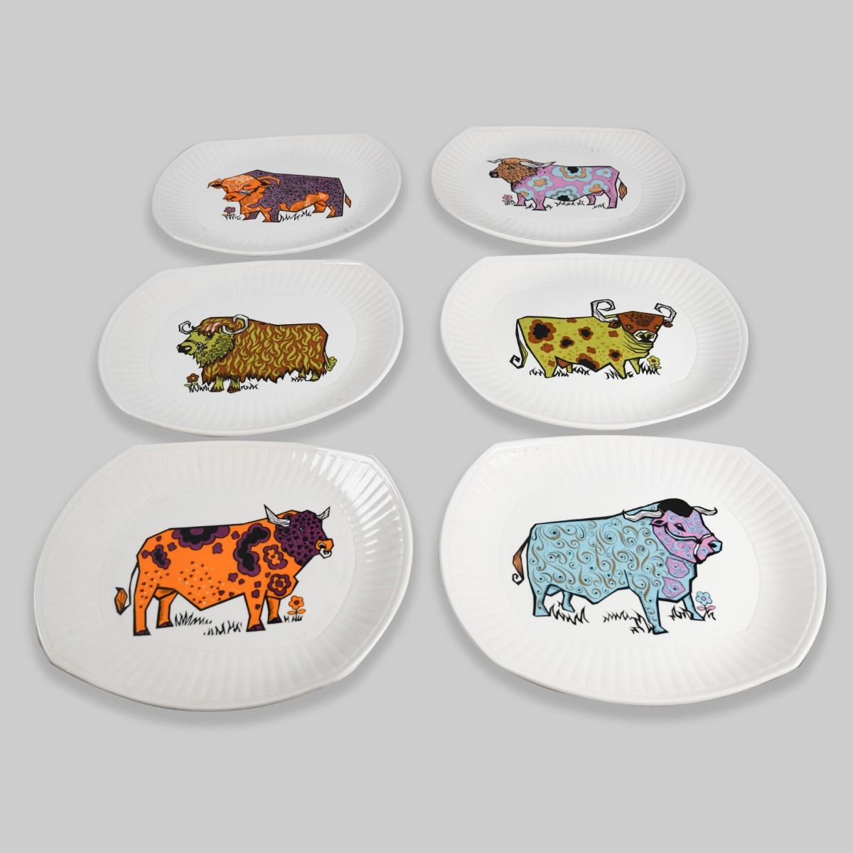 Vintage Set of 6 1970s English Ironstone 'Beefeater' Plates
