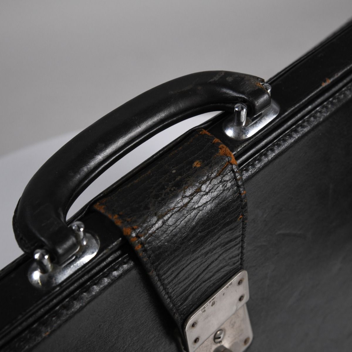 Vintage Mid Century Pendragon Black Leather 'Kalamazoo' Briefcase
