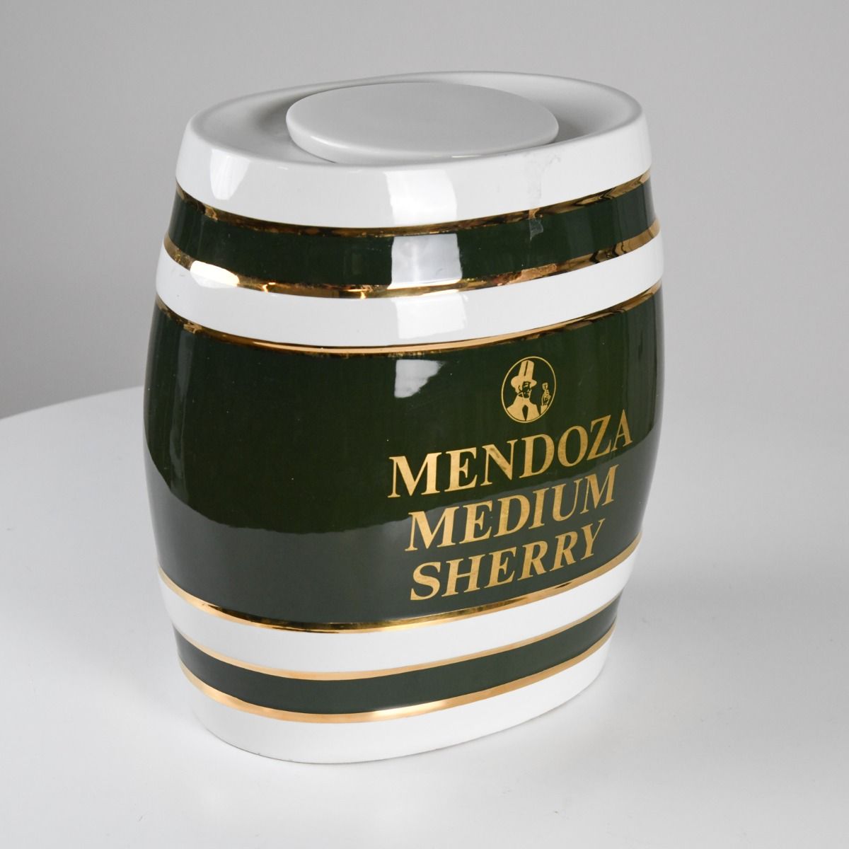 Vintage Mendoza Medium Sherry Barrel 