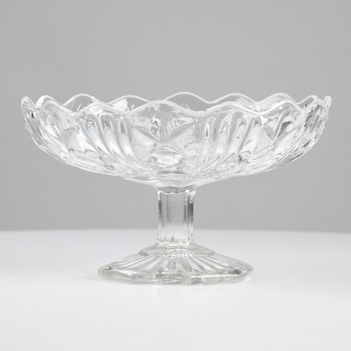 Vintage Clear Glass Fruit Bowl