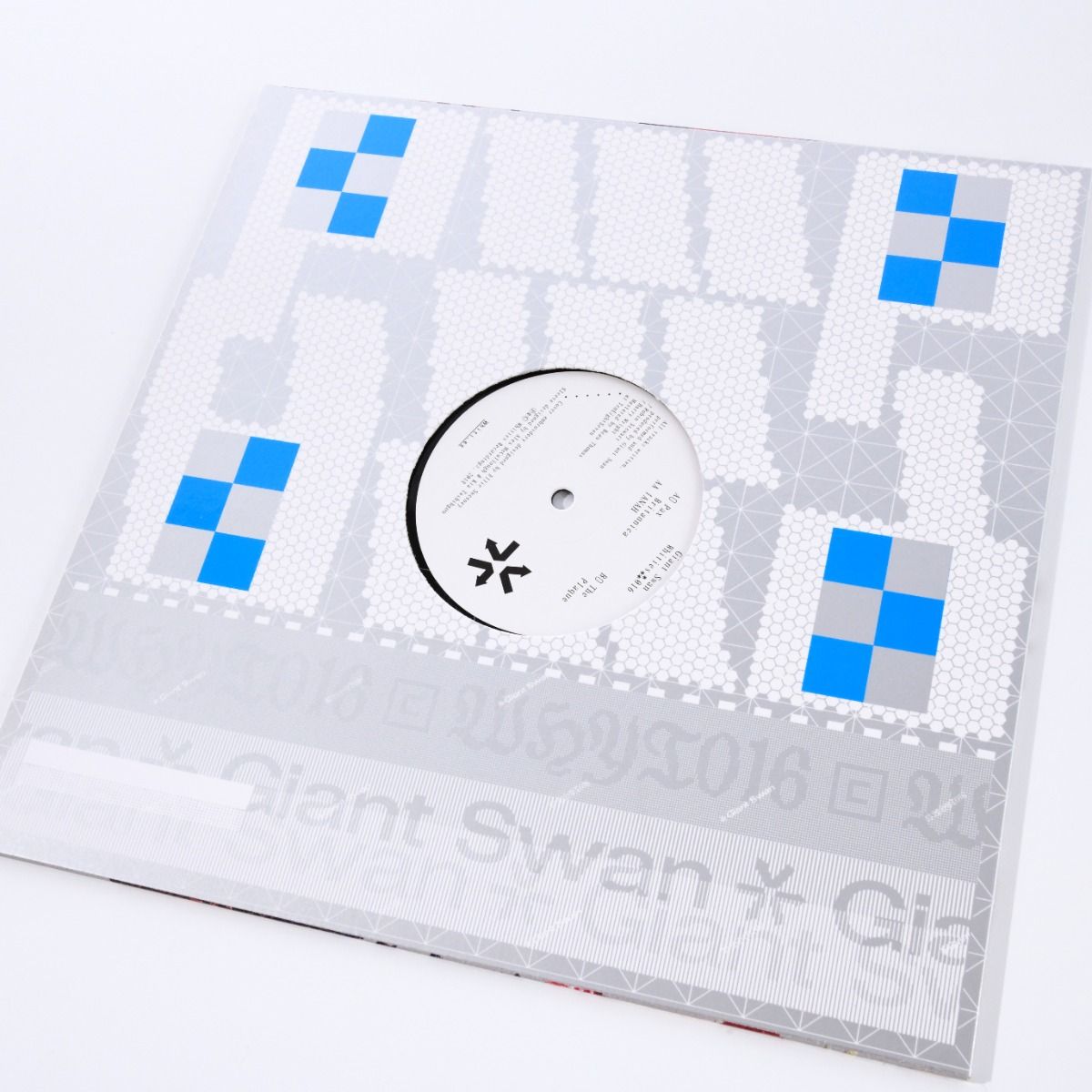 Giant Swan – Whities 016 12"